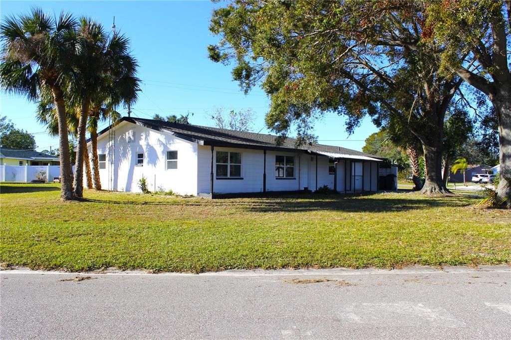 For Sale: $385,000 (3 beds, 2 baths, 1620 Square Feet)