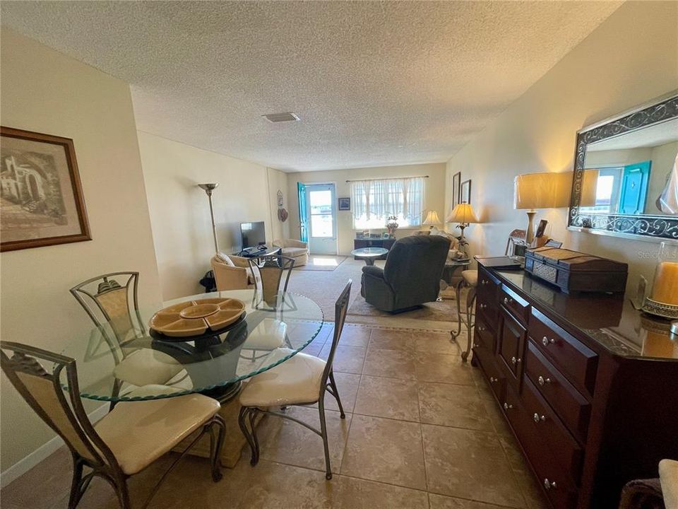 Reverse angle showing dining area