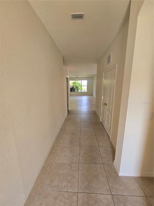 Active With Contract: $349,900 (2 beds, 2 baths, 1647 Square Feet)