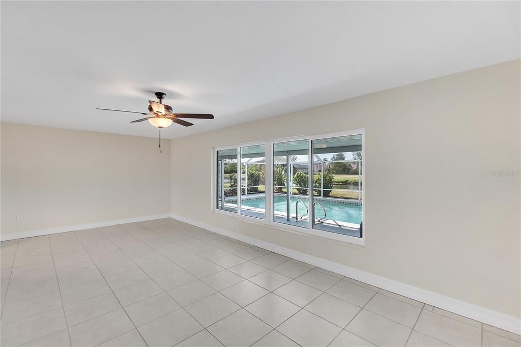 FAMILY ROOM OVERLOOKING THE POOL