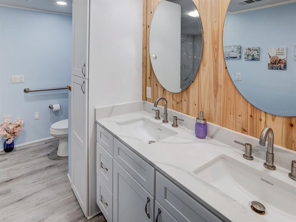 Master Bath with dual sinks.