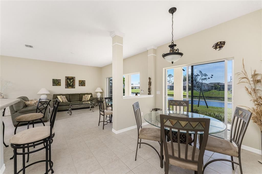 Kitchen Eating Area