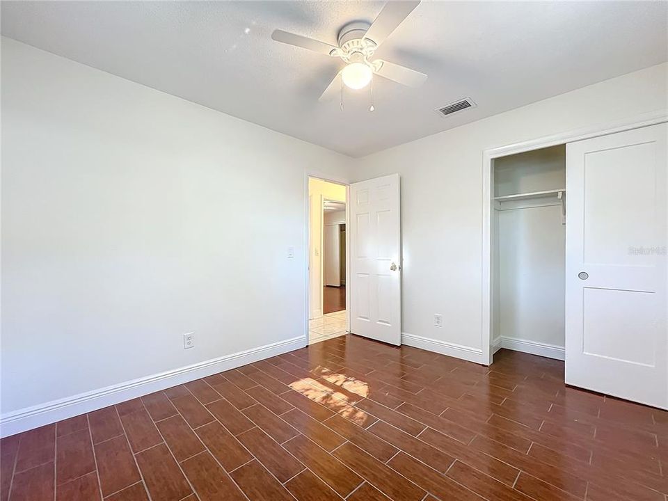 For Sale: $375,000 (3 beds, 1 baths, 1520 Square Feet)