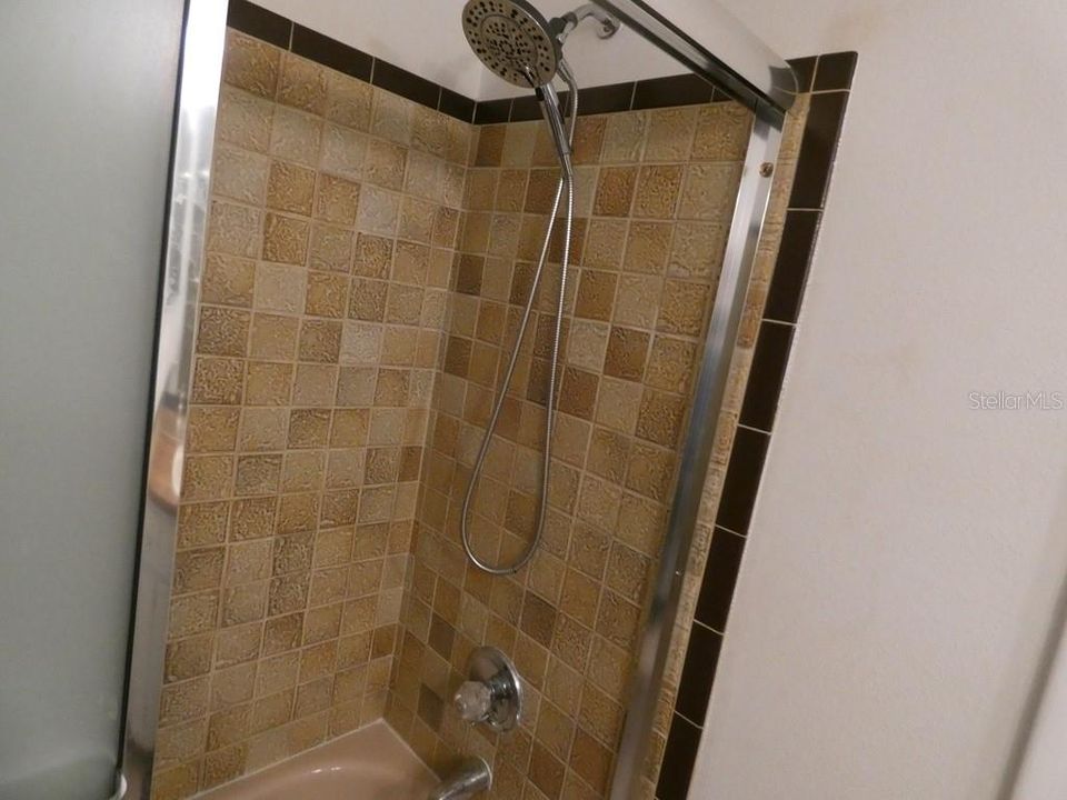 En Venta: $109,000 (2 camas, 2 baños, 1320 Pies cuadrados)