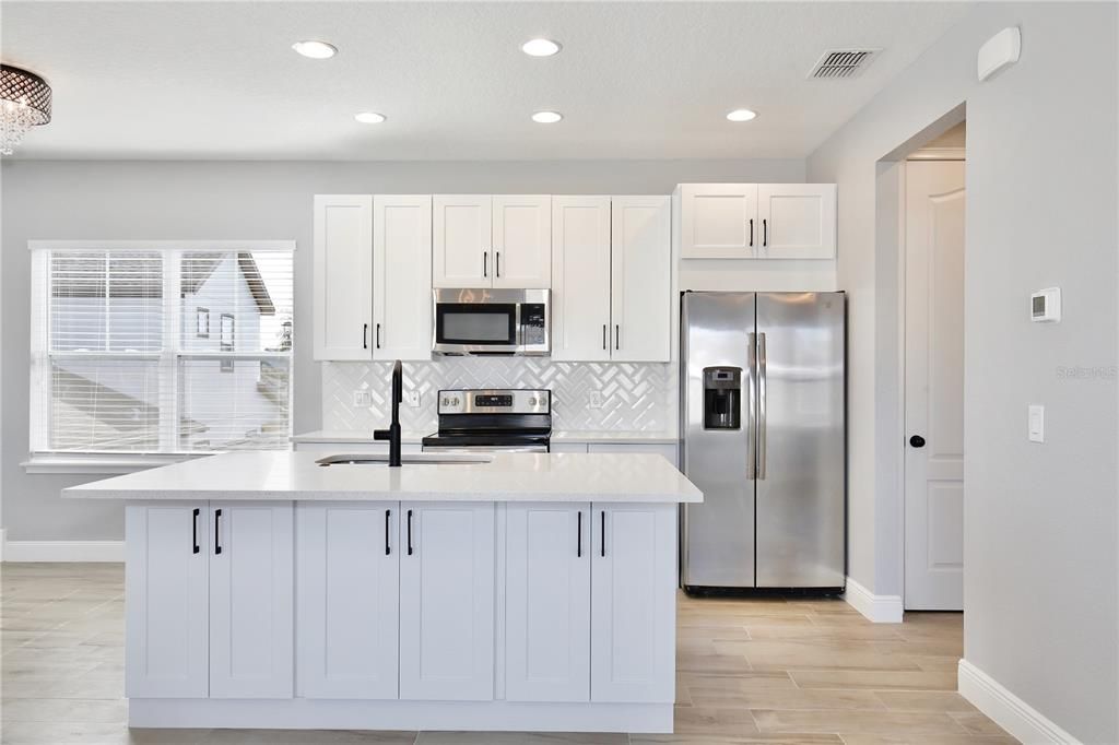 Beautifully renovated garage apartment kitchen