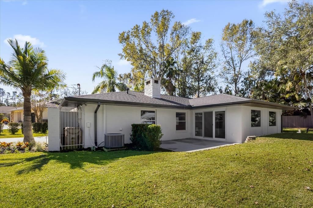 For Sale: $399,900 (3 beds, 2 baths, 1599 Square Feet)