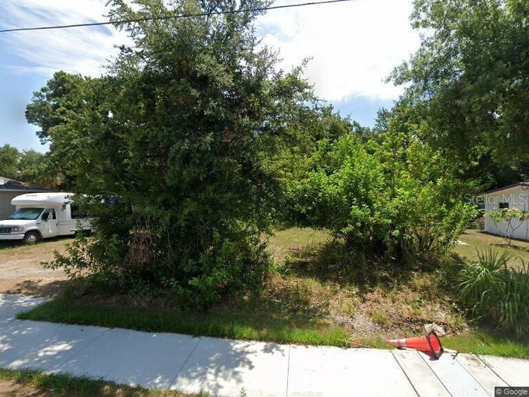 Vendido Recientemente: $46,000 (0.33 acres)