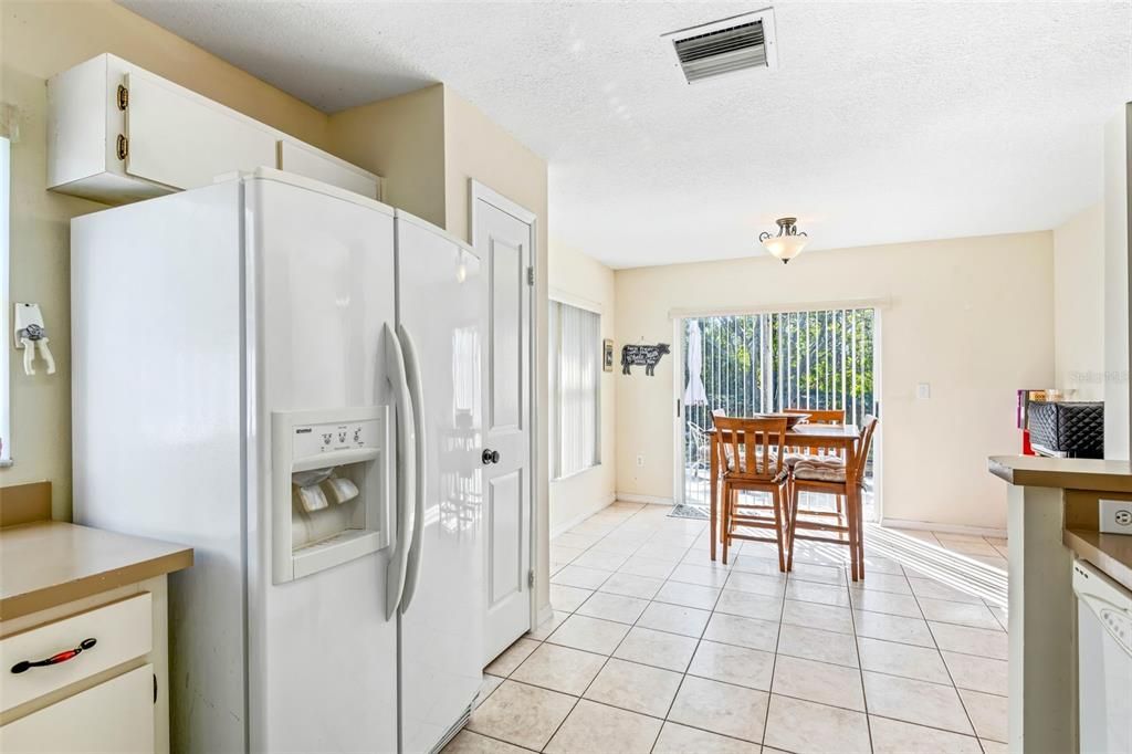 For Sale: $360,000 (3 beds, 2 baths, 1492 Square Feet)