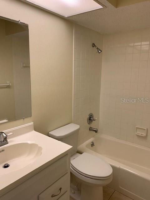 For Rent: $1,800 (2 beds, 2 baths, 936 Square Feet)