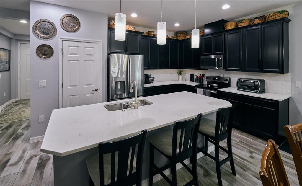 Kitchen with Island