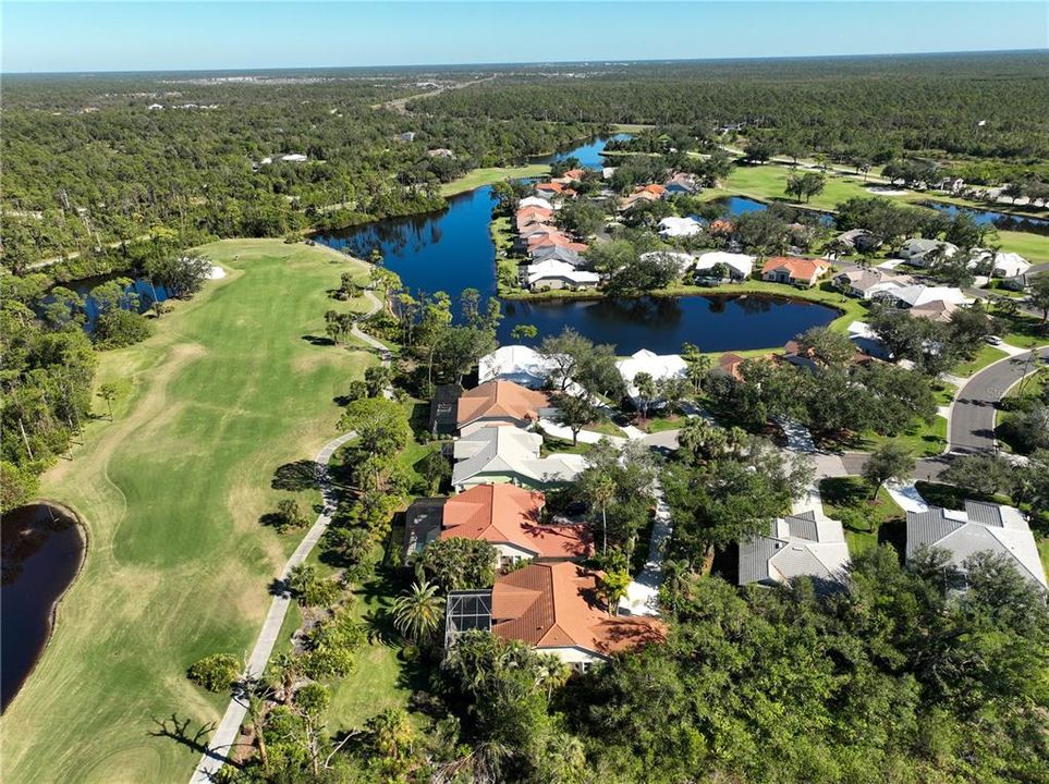 View of Cul de sac home sits on