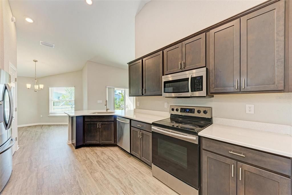 For Sale: $429,000 (3 beds, 2 baths, 1854 Square Feet)