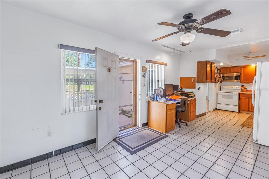 For Sale: $539,000 (3 beds, 2 baths, 1529 Square Feet)