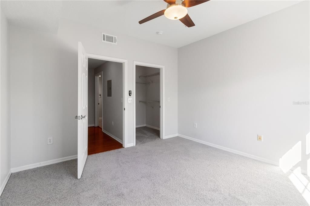 Active With Contract: $449,000 (2 beds, 2 baths, 1245 Square Feet)