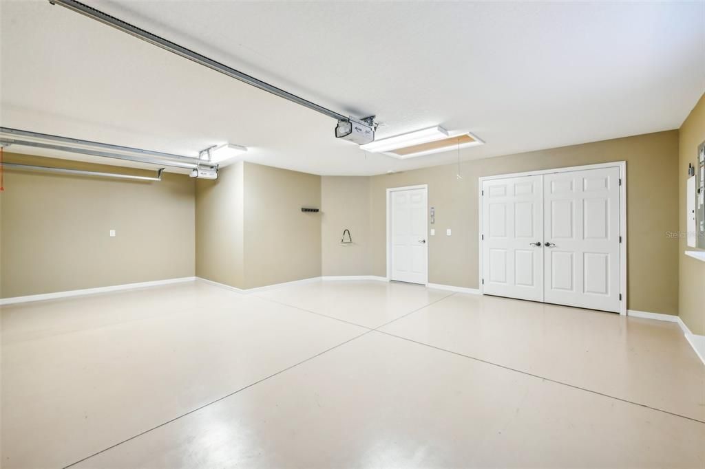 For Sale: $495,000 (3 beds, 2 baths, 1875 Square Feet)