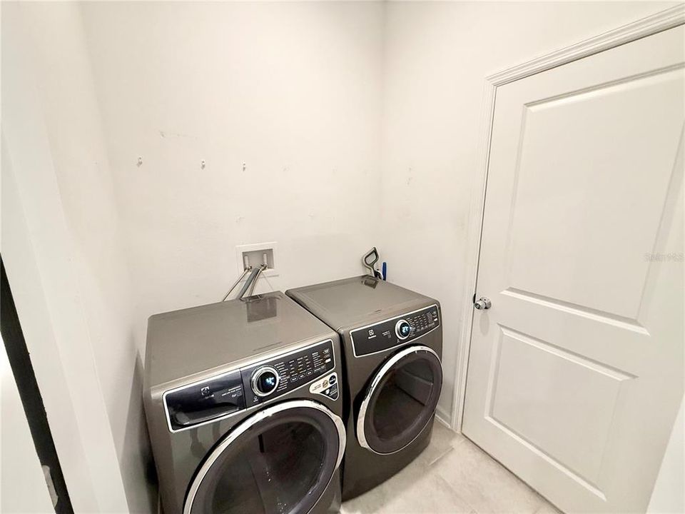 Washer dryer main home