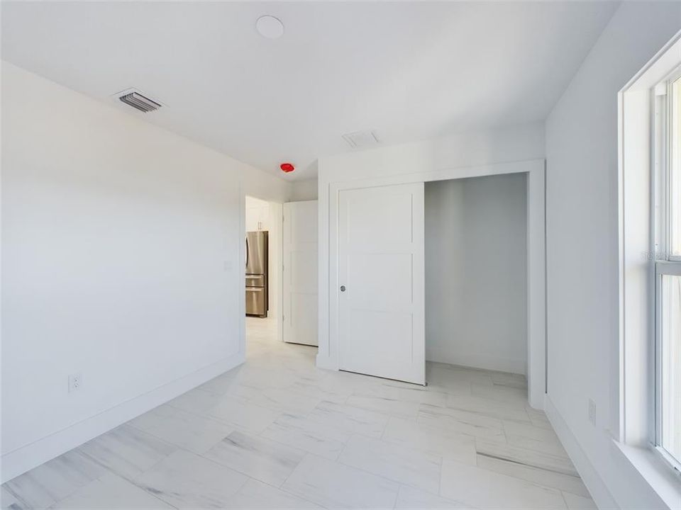 For Sale: $525,000 (4 beds, 2 baths, 1810 Square Feet)