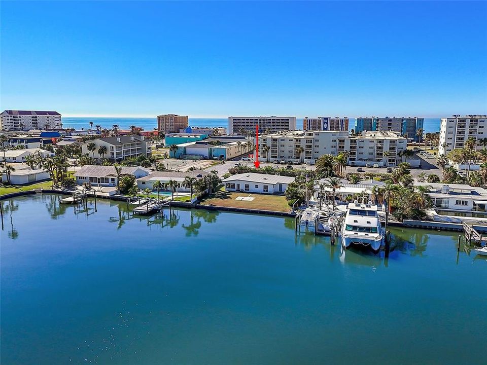 For Sale: $999,000 (2 beds, 2 baths, 1444 Square Feet)