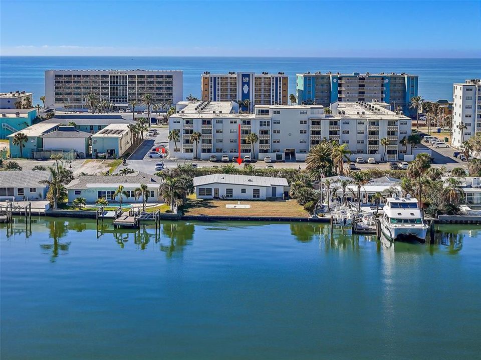 For Sale: $999,000 (2 beds, 2 baths, 1444 Square Feet)