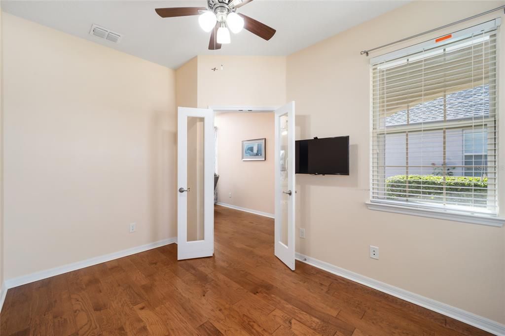 For Sale: $321,123 (2 beds, 2 baths, 1447 Square Feet)