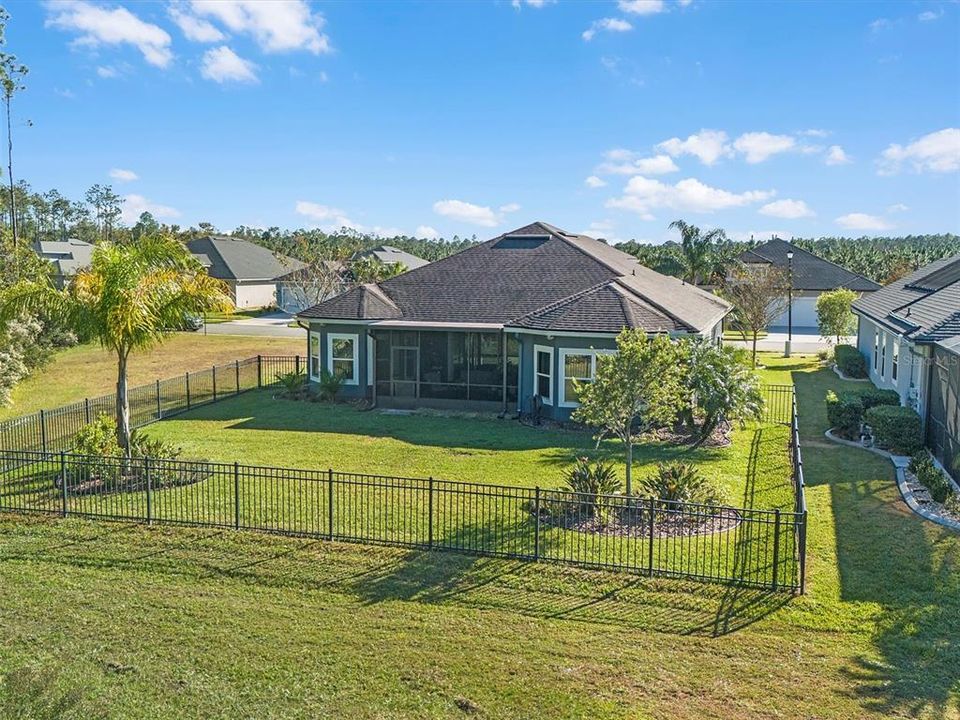 For Sale: $439,000 (3 beds, 2 baths, 1965 Square Feet)