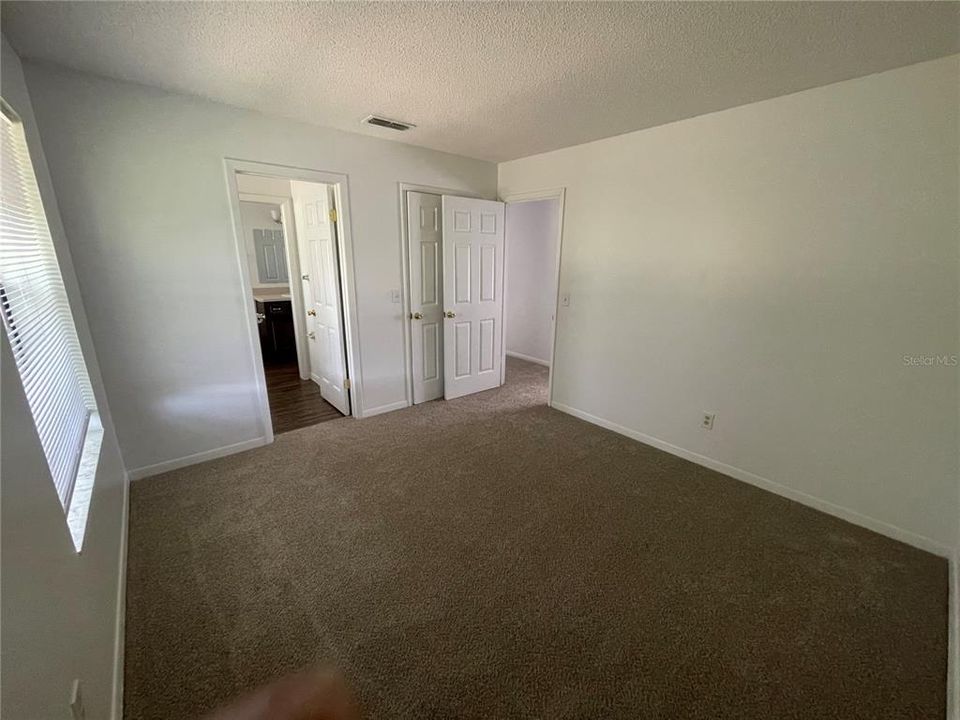 For Sale: $275,000 (3 beds, 1 baths, 1105 Square Feet)