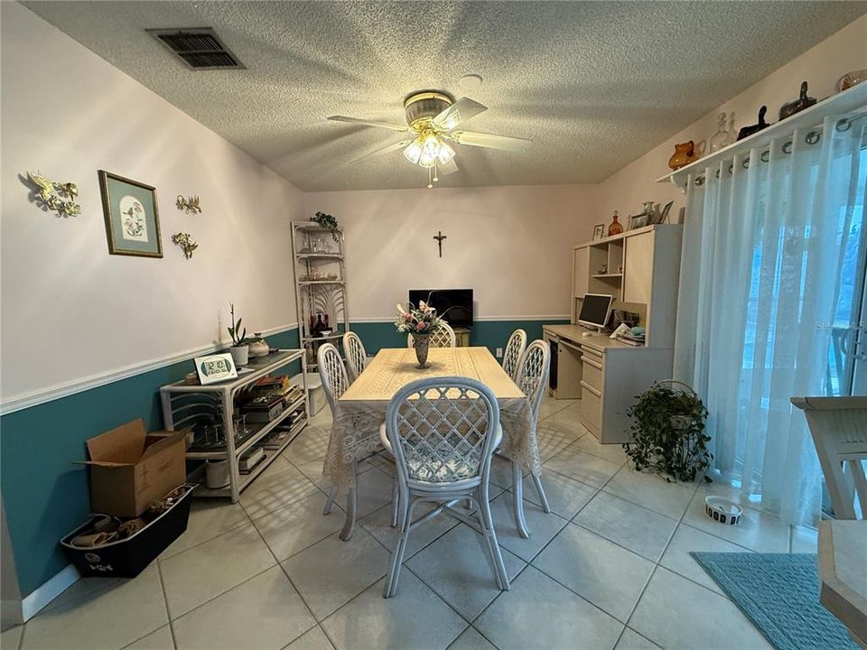 For Sale: $449,000 (3 beds, 2 baths, 1475 Square Feet)