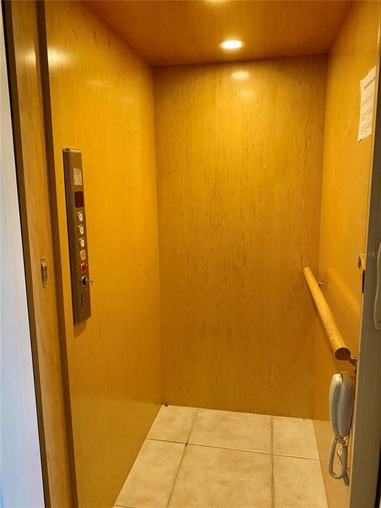 Private elevator