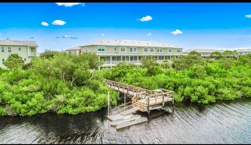 Kayak ramp and fishing pier