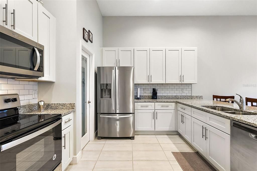 Stainless Steel appliances all stay with the home!