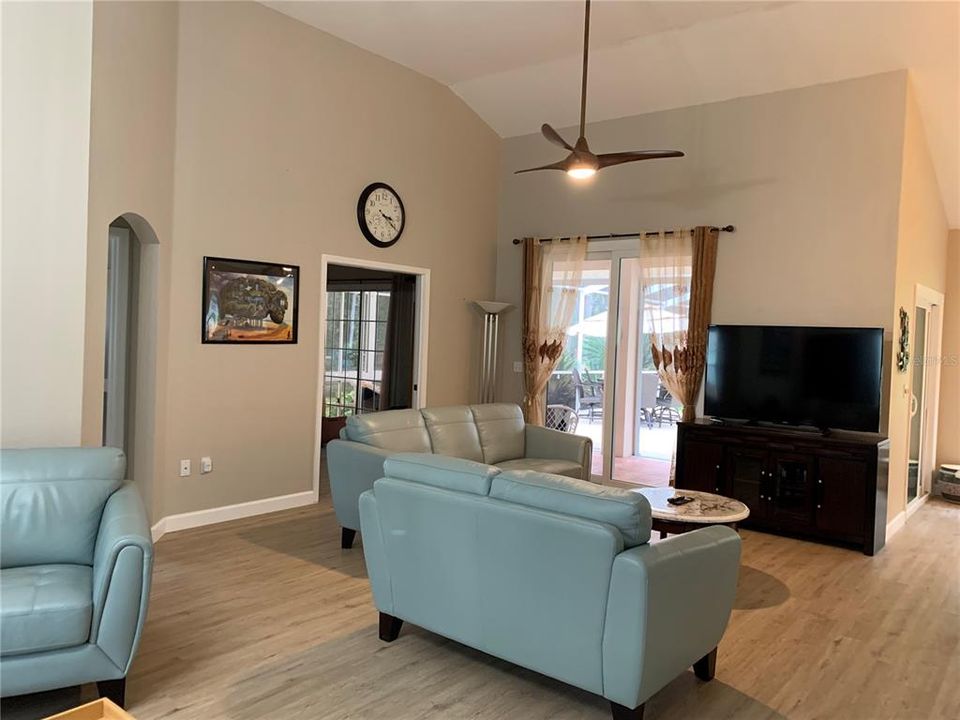 Living room area looks out onto 1 of 2 lanai's