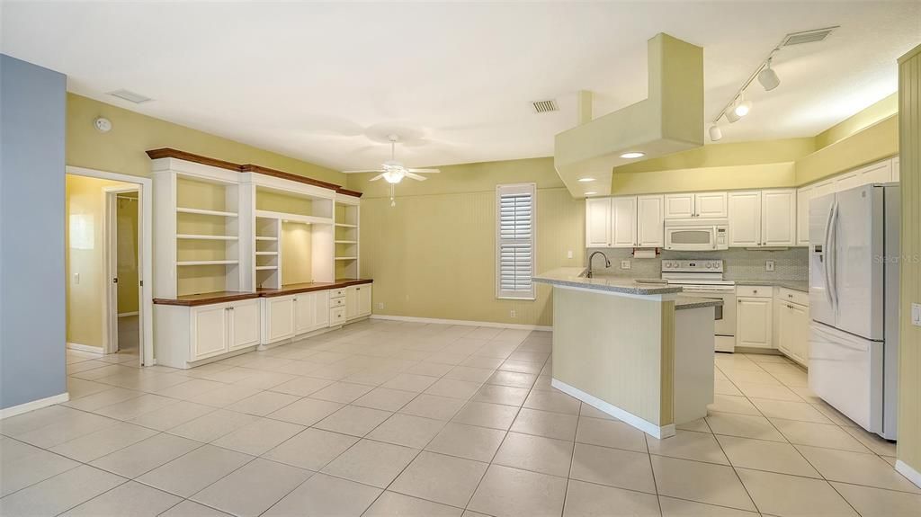 Kitchen/Family Room