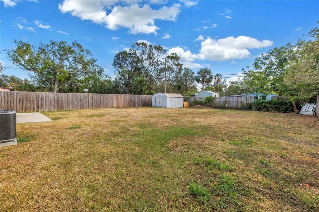 For Sale: $355,000 (3 beds, 2 baths, 1044 Square Feet)