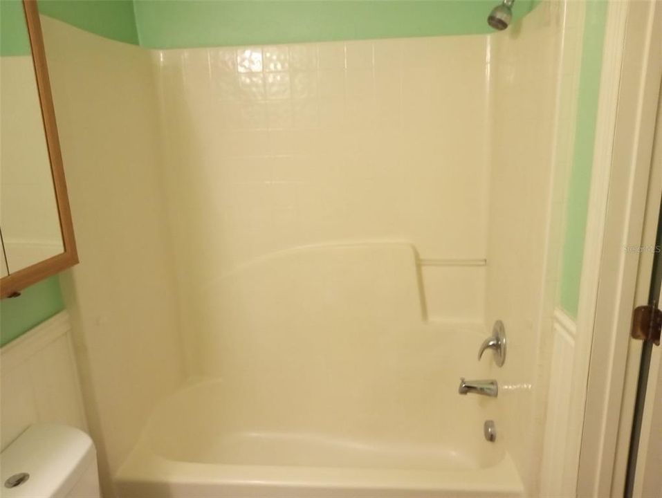 For Sale: $265,000 (3 beds, 2 baths, 1535 Square Feet)