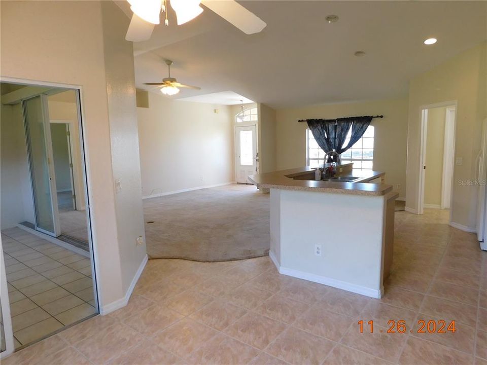 For Sale: $264,900 (3 beds, 2 baths, 1607 Square Feet)