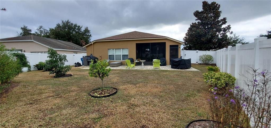 For Sale: $329,900 (3 beds, 2 baths, 1814 Square Feet)