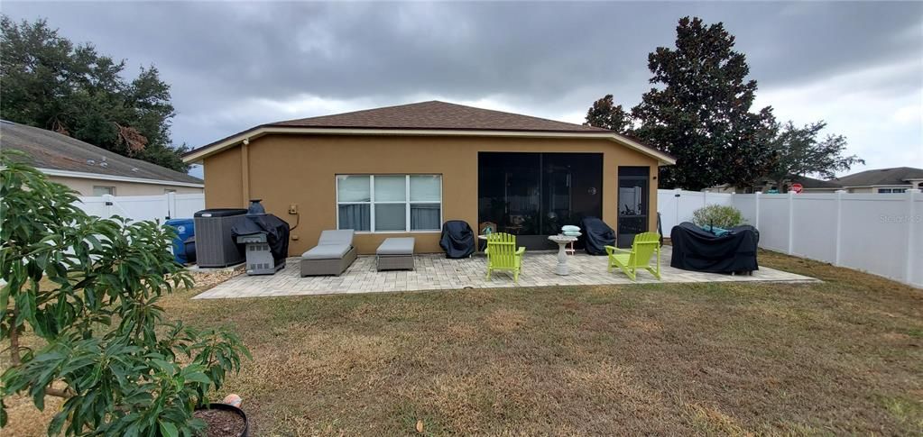 For Sale: $329,900 (3 beds, 2 baths, 1814 Square Feet)