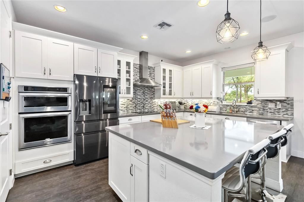 Gourmet Kitchen with Built-in Oven/Microwave Combo