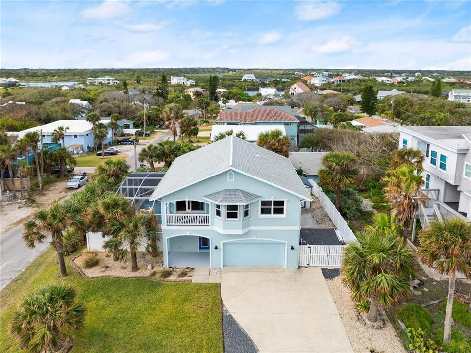 For Sale: $869,000 (3 beds, 3 baths, 1806 Square Feet)