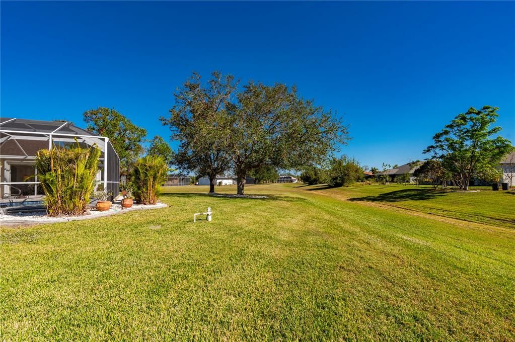 For Sale: $450,000 (3 beds, 2 baths, 1817 Square Feet)