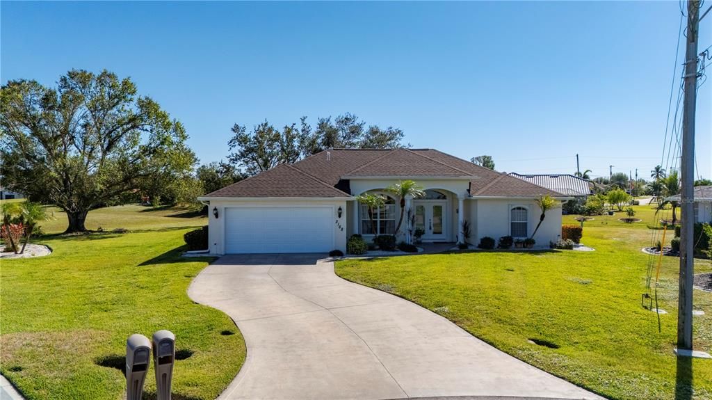 For Sale: $450,000 (3 beds, 2 baths, 1817 Square Feet)