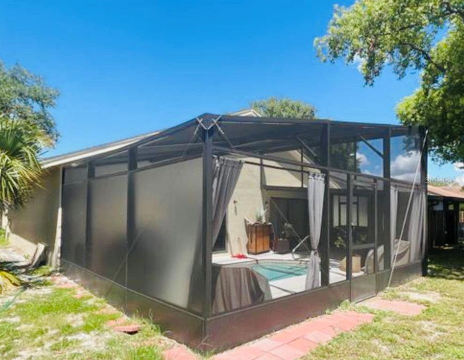 For Sale: $449,000 (3 beds, 2 baths, 1472 Square Feet)