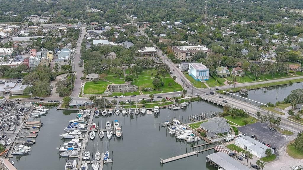 Old Fort Park and City Marina Blocks Away