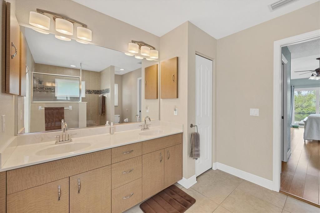 Dual Sinks Perfect for Comfort and Linen Closet Storage