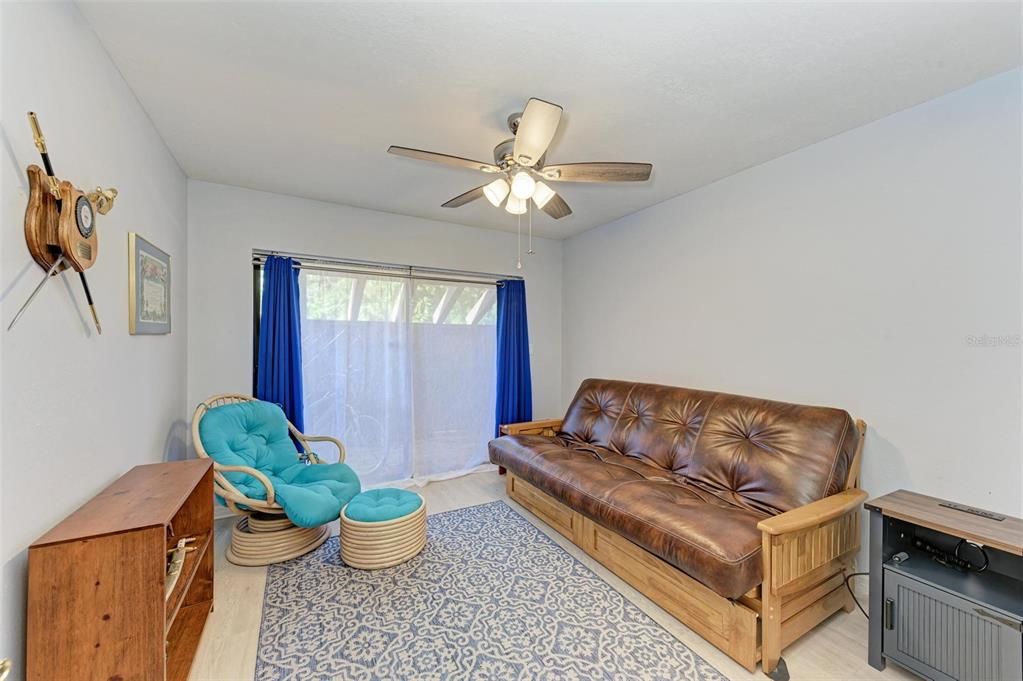 For Sale: $285,000 (2 beds, 2 baths, 1224 Square Feet)