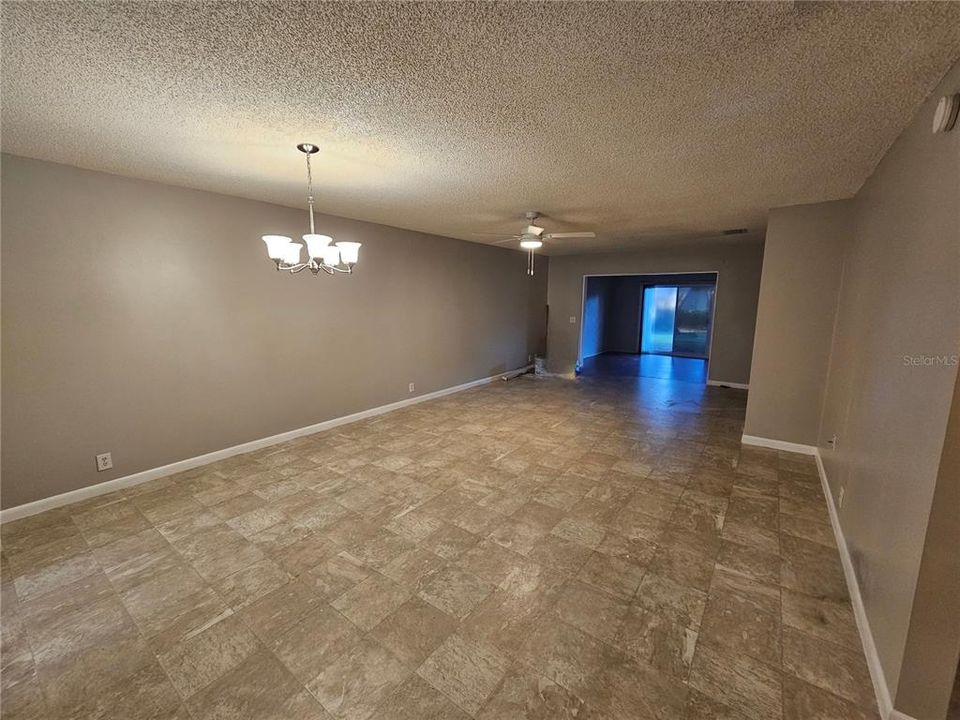 Living Room / Dining Room