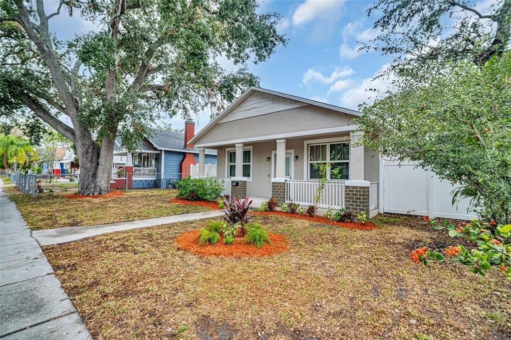 For Sale: $420,000 (3 beds, 2 baths, 1410 Square Feet)