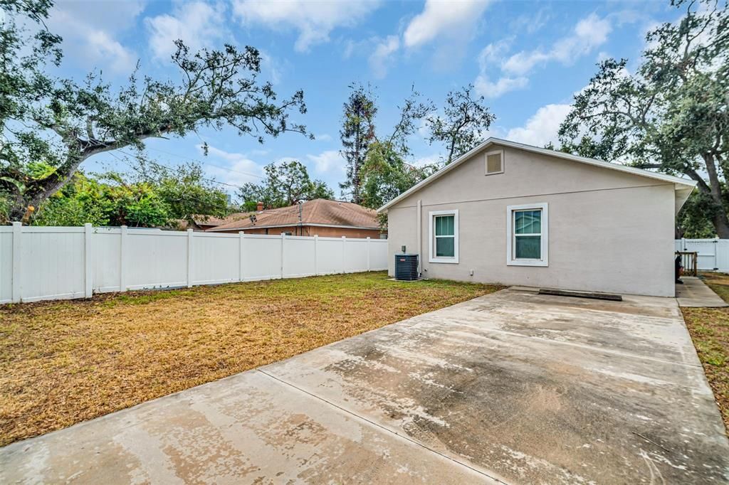 For Sale: $420,000 (3 beds, 2 baths, 1410 Square Feet)