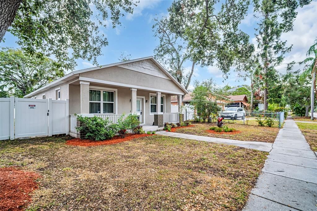 For Sale: $420,000 (3 beds, 2 baths, 1410 Square Feet)