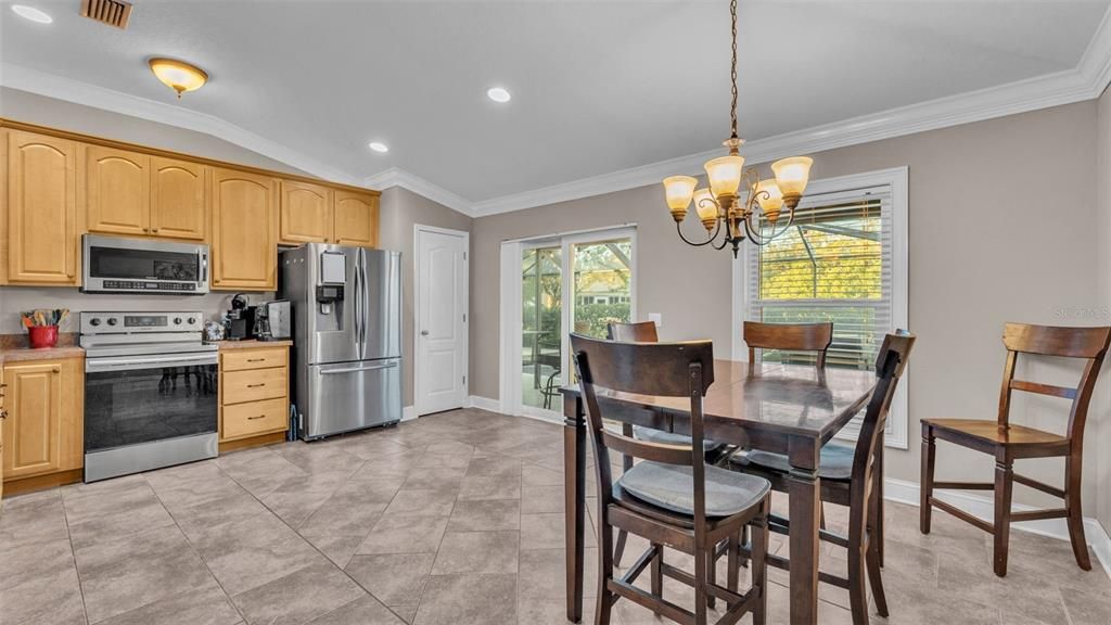 Kitchen dinning area